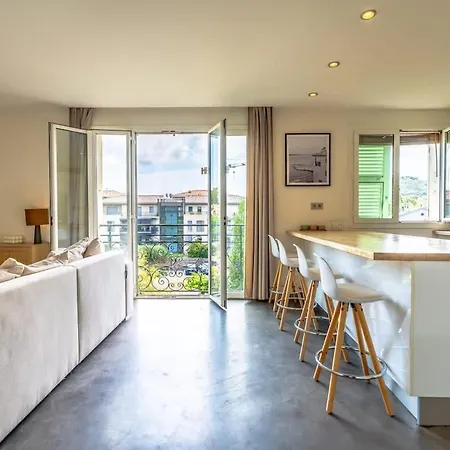 Floralies B L Bright & Parking L Shellter Apartamento *